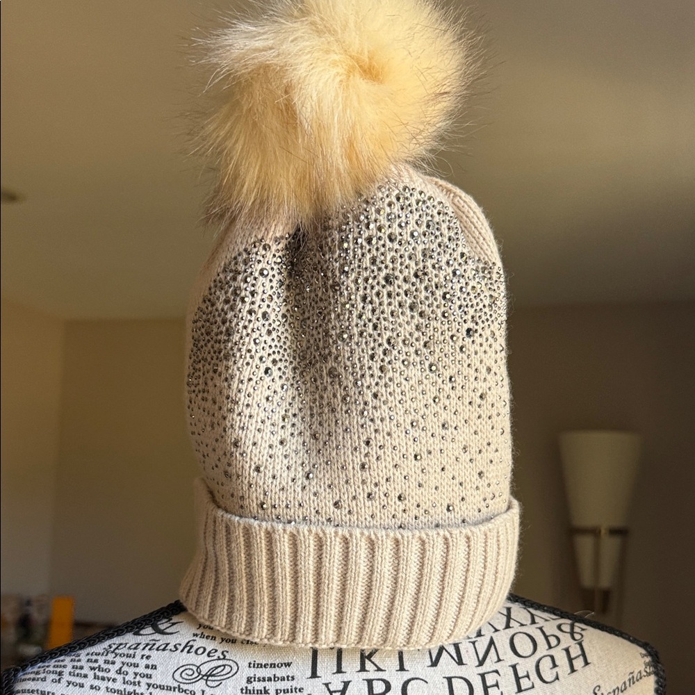Cream Pom Pom Beanie Hat with Sparkle